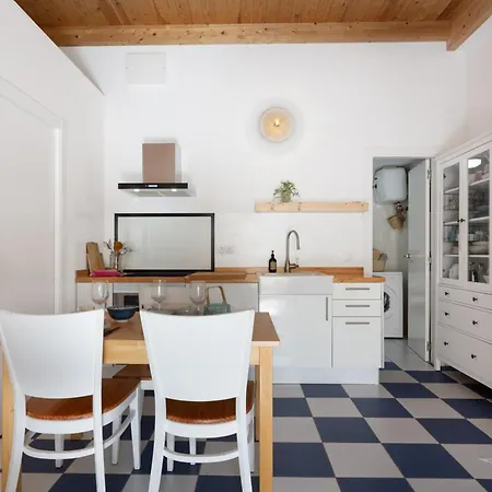 Blue Oasis Apartment *